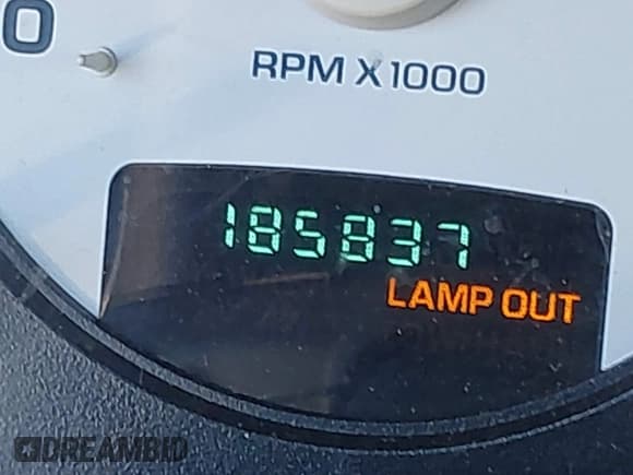 ✅ 2005 Dodge 1500 SLT • VIN: 1D7HA18D85J652952 • Лот: 43555617. Опубликован ранее на IAAI с пробегом 185 837 миль. Бесплатный доступ к архиву аукционных продаж из США и подробный отчёт об истории автомобиля на DreamBid. Изображение 15.