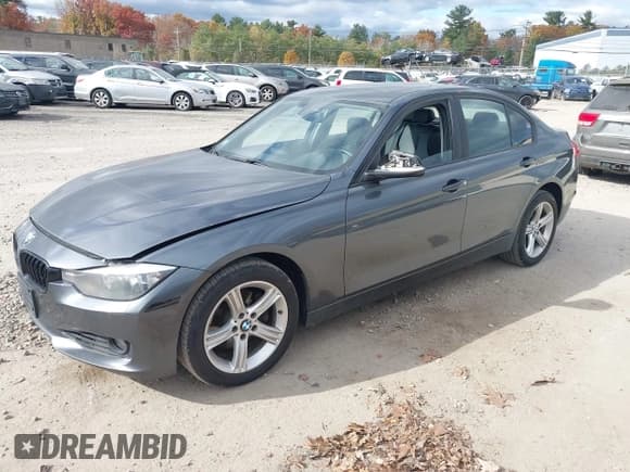 ✅ 2015 BMW 3 Series 328i xDrive • VIN: WBA3B5G56FNS14005 • Lot: 43557267. Listed on IAAI with 154,547 mi. Free auction sales archive from the USA and detailed vehicle history report at DreamBid. Image 2.
