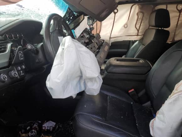 2016 Chevrolet Tahoe LTZ с VIN 1GNSKCKC5GR449568, выставлен на аукционе Copart как лот 83887975 с пробегом Не указан миль и Списание • Salvage title. История ставок и продаж доступна на DreamBid. Изображение 7.