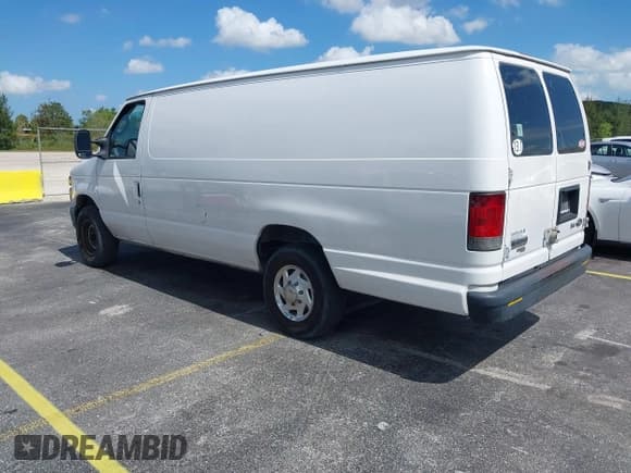 ✅ 2012 Ford Econoline Cargo Commercial • VIN: 1FTNS2EW8CDA13858 • Lot: 42473899. Wystawiony na IAAI z przebiegiem 336 332 mil. Bezpłatny archiwum sprzedaży aukcyjnych z USA i szczegółowy raport historii pojazdu na DreamBid. Zdjęcie 3.