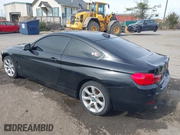✅ 2014 BMW 4 Series 435i xDrive • VIN: WBA3R5C54EK188957 • Lot: 41790183. Wystawiony na IAAI z przebiegiem 97 981 mil. Bezpłatny archiwum sprzedaży aukcyjnych z USA i szczegółowy raport historii pojazdu na DreamBid. Zdjęcie 3.