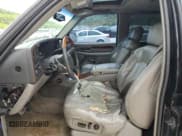 ✅ 2002 Cadillac Escalade • VIN: 1GYEK63NX2R214559 • Lot: 65007924. Wystawiony na Copart z przebiegiem 242 738 mil. Bezpłatny archiwum sprzedaży aukcyjnych z USA i szczegółowy raport historii pojazdu na DreamBid. Zdjęcie 7.