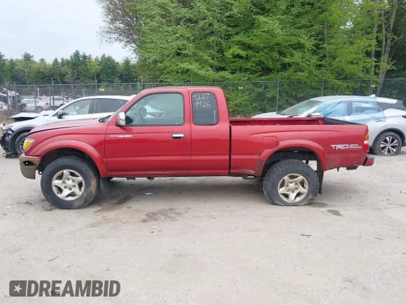 ✅ 2004 Toyota Tacoma • VIN: 5TEWN72NX4Z361643 • Lot: 42279926. Wystawiony na IAAI z przebiegiem 189 250 mil. Bezpłatny archiwum sprzedaży aukcyjnych z USA i szczegółowy raport historii pojazdu na DreamBid. Zdjęcie 14.