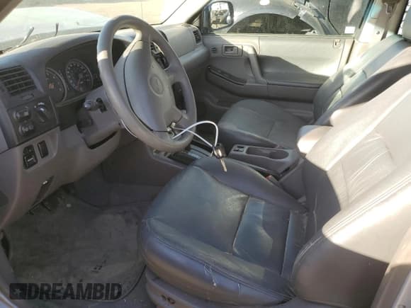 ✅ 2003 Isuzu Rodeo • VIN: 4S2DM58W734305363 • Lot: 85539774. Listed on Copart with 219,300 mi. Free auction sales archive from the USA and detailed vehicle history report at DreamBid. Image 7.