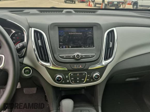 ✅ 2023 Chevrolet Equinox LT • VIN: 3GNAXJEG1PL118204 • Lot: 42841816. Wystawiony na IAAI z przebiegiem 47 366 mil. Bezpłatny archiwum sprzedaży aukcyjnych z USA i szczegółowy raport historii pojazdu na DreamBid. Zdjęcie 1.