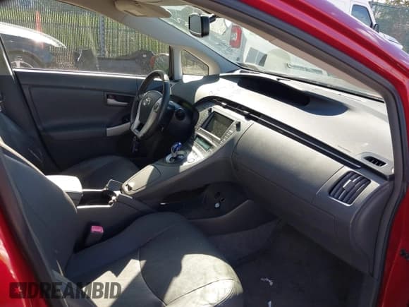 ✅ 2010 Toyota Prius II • VIN: JTDKN3DU3A0073180 • Lot: 43432556. Wystawiony na IAAI z przebiegiem 109 265 mil. Bezpłatny archiwum sprzedaży aukcyjnych z USA i szczegółowy raport historii pojazdu na DreamBid. Zdjęcie 5.