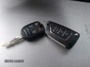 ✅ 2013 Ford Expedition Max XLT • VIN: 1FMJK1J5XDEF29202 • Lot: 43726370. Wystawiony na IAAI z przebiegiem 243 790 mil. Bezpłatny archiwum sprzedaży aukcyjnych z USA i szczegółowy raport historii pojazdu na DreamBid. Zdjęcie 11.