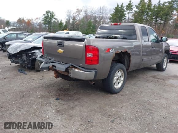 ✅ 2012 Chevrolet Silverado 1500 LT • VIN: 1GCRKSE79CZ219803 • Lot: 43611754. Listed on IAAI with 165,403 mi. Free auction sales archive from the USA and detailed vehicle history report at DreamBid. Image 4.