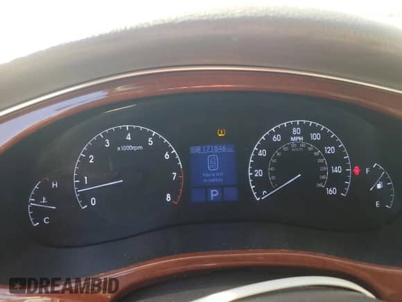 2013 Hyundai Genesis 3.8L z VIN KMHGC4DD5DU249723, wystawiony jako Copart lot #77183644 z przebiegiem 171 846 mil mil oraz Szkoda całkowita • Salvage title. Historia ofert i sprzedaży dostępna na DreamBid. Obrazek 9.