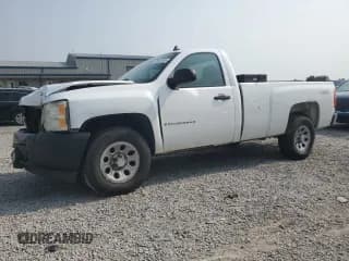 ✅ 2007 Chevrolet Silverado 1500 Work Truck • VIN: 1GCEK14057Z618663 • Lot: 58951985. Listed on Copart with 234,170 mi. Free auction sales archive from the USA and detailed vehicle history report at DreamBid. Image 1.