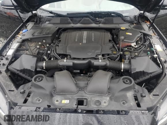 ✅ 2017 Jaguar XJ Portfolio • VIN: SAJWJ2GD3H8W10775 • Lot: 59276325. Wystawiony na Copart z przebiegiem 90 345 mil. Bezpłatny archiwum sprzedaży aukcyjnych z USA i szczegółowy raport historii pojazdu na DreamBid. Zdjęcie 11.