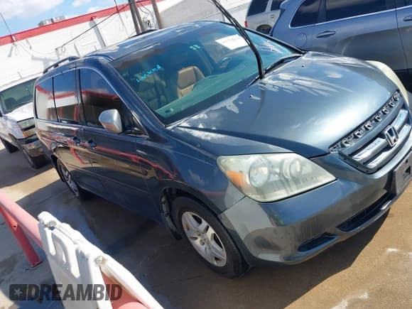 ✅ 2005 Honda Odyssey EX-L • VIN: 5FNRL38635B104368 • Lot: 43379924. Listed on IAAI with 176,473 mi. Free auction sales archive from the USA and detailed vehicle history report at DreamBid. Image 1.