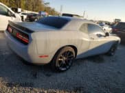 ✅ 2022 Dodge Challenger R/T Scat Pack Widebody • VIN: 2C3CDZFJ1NH137056 • Lot: 43576184. Wystawiony na Copart z przebiegiem 13 027 mil. Bezpłatny archiwum sprzedaży aukcyjnych z USA i szczegółowy raport historii pojazdu na DreamBid. Zdjęcie 3.