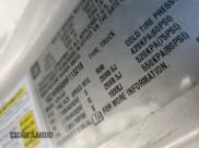 ✅ 2017 Chevrolet Silverado 2500HD LT • VIN: 1GC1KVEG6HF113218 • Lot: 70333435. Listed on Copart with Not provided. Free auction sales archive from the USA and detailed vehicle history report at DreamBid. Image 12.