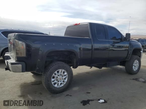 ✅ 2011 Chevrolet Silverado 2500HD LTZ • VIN: 1GC2KYC80BZ298910 • Lot: 45534755. Listed on Copart with 179,293 mi. Free auction sales archive from the USA and detailed vehicle history report at DreamBid. Image 3.
