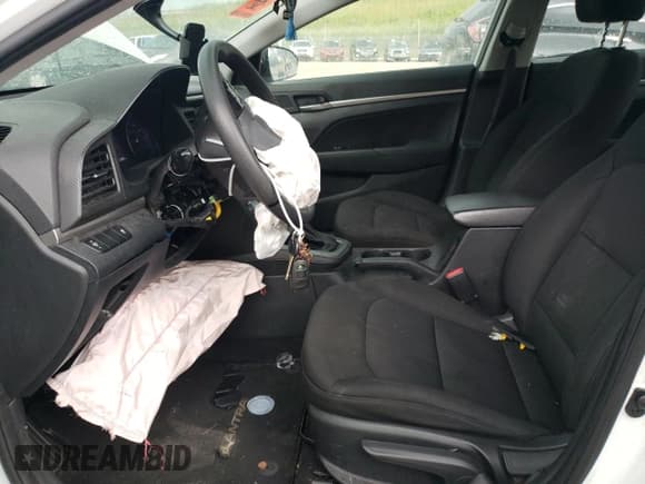 ✅ 2019 Hyundai Elantra SE • VIN: 5NPD74LF9KH444150 • Lot: 65036225. Listed on Copart with 81,327 mi. Free auction sales archive from the USA and detailed vehicle history report at DreamBid. Image 7.