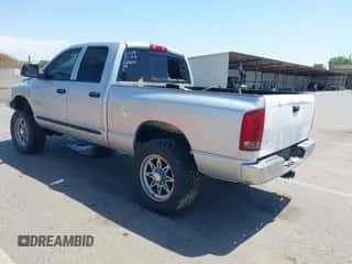 2006 Dodge 3500 SLT z VIN 3D7LX38C06G285382, wystawiony jako IAAI lot #42157287 z przebiegiem 158 742 mil mil oraz . Historia ofert i sprzedaży dostępna na DreamBid. Obrazek 3.