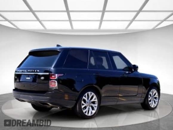✅ 2020 Land Rover Range Rover HSE • VIN: SALGS2RU7LA409XXX • Lot: 60871695. Listed on Copart with 35,229 mi. Free auction sales archive from the USA and detailed vehicle history report at DreamBid. Image 4.