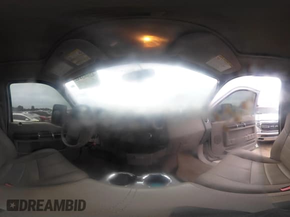 ✅ 2010 Ford F-250 XL • VIN: 1FTSW2BY5AEB19124 • Lot: 42863442. Listed on IAAI with 87,715 mi. Free auction sales archive from the USA and detailed vehicle history report at DreamBid. Image 18.