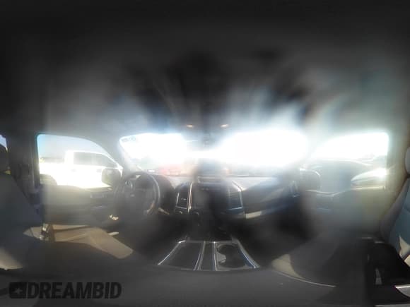 ✅ 2015 Ford F-150 XL • VIN: 1FTEX1CPXFKD33853 • Lot: 42876272. Wystawiony na IAAI z przebiegiem 155 779 mil. Bezpłatny archiwum sprzedaży aukcyjnych z USA i szczegółowy raport historii pojazdu na DreamBid. Zdjęcie 18.