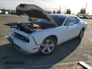 ✅ 2013 Dodge Challenger SXT • VIN: 2C3CDYAG6DH704608 • Lot: 41866995. Wystawiony na Copart z przebiegiem 97 787 mil. Bezpłatny archiwum sprzedaży aukcyjnych z USA i szczegółowy raport historii pojazdu na DreamBid. Zdjęcie 1.