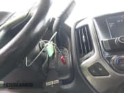 ✅ 2015 Chevrolet Silverado 2500HD LT • VIN: 1GC2KVEG6FZ100680 • Lot: 42928881. Wystawiony na IAAI z przebiegiem 286 834 mil. Bezpłatny archiwum sprzedaży aukcyjnych z USA i szczegółowy raport historii pojazdu na DreamBid. Zdjęcie 11.