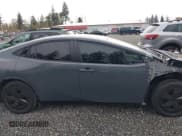 ✅ 2023 Toyota Prius LE • VIN: JTDACAAU6P3004985 • Lot: 43451191. Wystawiony na IAAI z przebiegiem 29 165 mil. Bezpłatny archiwum sprzedaży aukcyjnych z USA i szczegółowy raport historii pojazdu na DreamBid. Zdjęcie 14.