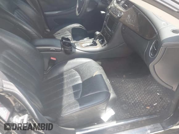 ✅ 2007 Mercedes-Benz CLS 550 • VIN: WDDDJ72X57A083291 • Lot: 42839486. Listed on IAAI with 223,609 mi. Free auction sales archive from the USA and detailed vehicle history report at DreamBid. Image 5.