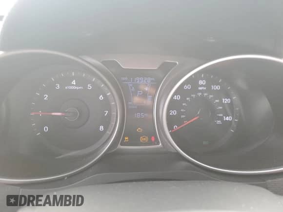 2013 Hyundai Veloster w/Gray Int с VIN KMHTC6AD0DU167414, выставлен на аукционе Copart как лот 73476894 с пробегом 119 928 миль миль и Списание • Salvage title. История ставок и продаж доступна на DreamBid. Изображение 9.