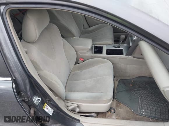 ✅ 2011 Toyota Camry LE • VIN: 4T1BF3EK5BU185964 • Lot: 43706805. Wystawiony na IAAI z przebiegiem 159 559 mil. Bezpłatny archiwum sprzedaży aukcyjnych z USA i szczegółowy raport historii pojazdu na DreamBid. Zdjęcie 5.