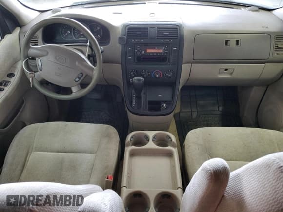 ✅ 2004 Kia Sedona LX • VIN: KNDUP131946538819 • Lot: 50098514. Wystawiony na Copart z przebiegiem Nie podano. Bezpłatny archiwum sprzedaży aukcyjnych z USA i szczegółowy raport historii pojazdu na DreamBid. Zdjęcie 8.