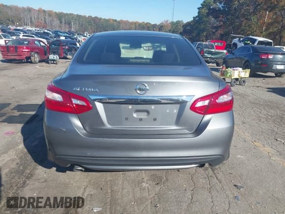 ✅ 2017 Nissan Altima SR • VIN: 1N4AL3AP0HC277837 • Lot: 43711399. Listed on IAAI with 167,000 mi. Free auction sales archive from the USA and detailed vehicle history report at DreamBid. Image 16.