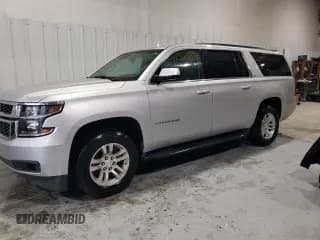 ✅ 2016 Chevrolet Suburban LT • VIN: 1GNSCHKC8GR483322 • Lot: 70369774. Wystawiony na Copart z przebiegiem 130 934 mil. Bezpłatny archiwum sprzedaży aukcyjnych z USA i szczegółowy raport historii pojazdu na DreamBid. Zdjęcie 1.
