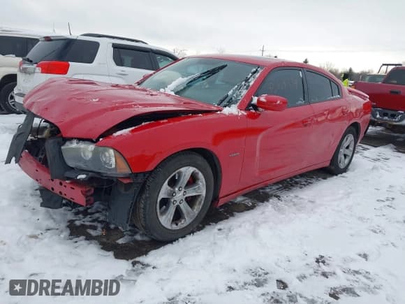 ✅ 2012 Dodge Charger RT Plus • VIN: 2C3CDXCTXCH187185 • Lot: 43837874. Listed on IAAI with 135,605 mi. Free auction sales archive from the USA and detailed vehicle history report at DreamBid. Image 17.