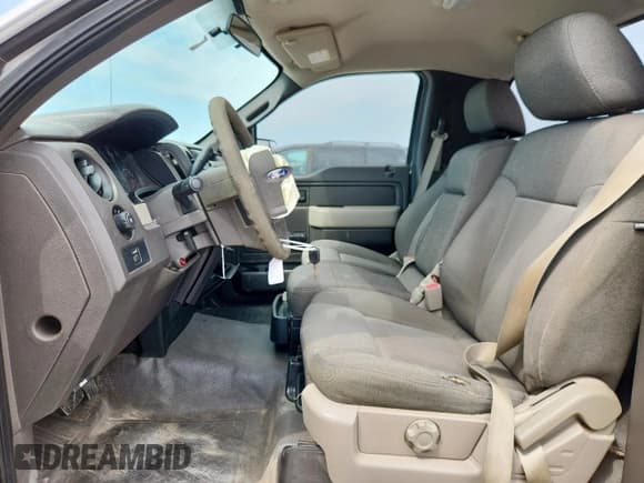 ✅ 2009 Ford F-150 XL • VIN: 1FTRF12869KB13757 • Лот: 71746125. Опубликован ранее на Copart с пробегом 130 121 миль. Бесплатный доступ к архиву аукционных продаж из США и подробный отчёт об истории автомобиля на DreamBid. Изображение 7.