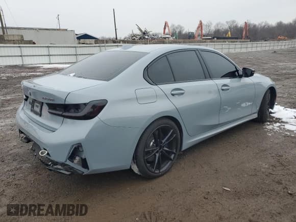 ✅ 2024 BMW 3 Series M340i xDrive • VIN: 3MW49FF0XR8E53835 • Lot: 43255935. Wystawiony na Copart z przebiegiem 2 569 mil. Bezpłatny archiwum sprzedaży aukcyjnych z USA i szczegółowy raport historii pojazdu na DreamBid. Zdjęcie 3.