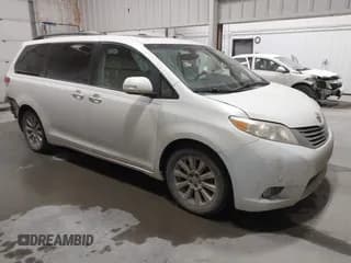 ✅ 2014 Toyota Sienna XLE • VIN: 5TDDK3DC8ES085837 • Lot: 43900754. Listed on IAAI with 179,134 mi. Free auction sales archive from the USA and detailed vehicle history report at DreamBid. Image 1.