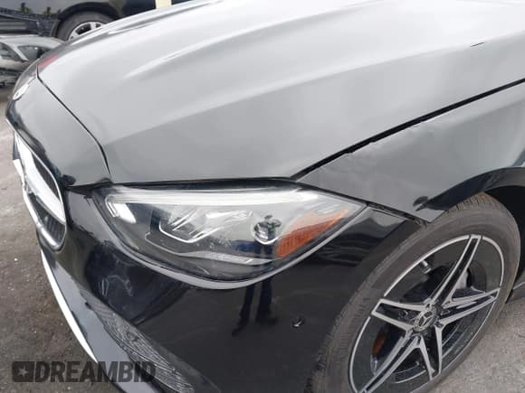 ✅ 2024 Mercedes-Benz C 300 • VIN: W1KAF4HB2RR190933 • Лот: 43398611. Опубликован ранее на IAAI с пробегом 2 745 миль. Бесплатный доступ к архиву аукционных продаж из США и подробный отчёт об истории автомобиля на DreamBid. Изображение 18.