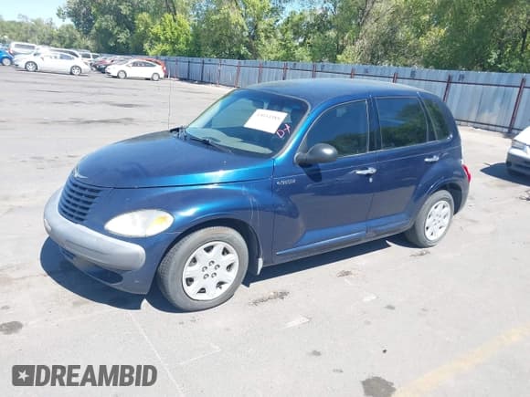 ✅ 2002 Chrysler PT Cruiser • VIN: 3C4FY48B52T280388 • Lot: 43034988. Listed on IAAI with 218,626 mi. Free auction sales archive from the USA and detailed vehicle history report at DreamBid. Image 2.