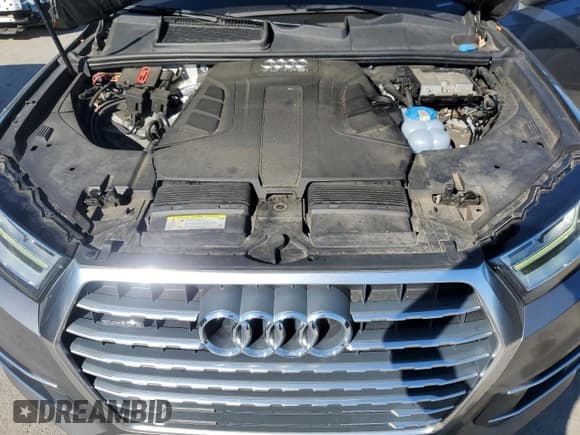 ✅ 2017 Audi Q7 Premium • VIN: WA1AAAF79HD015459 • Лот: 82290695. Опубликован ранее на Copart с пробегом 162 506 миль. Бесплатный доступ к архиву аукционных продаж из США и подробный отчёт об истории автомобиля на DreamBid. Изображение 12.