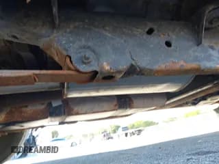 ✅ 2000 Chevrolet Blazer LT • VIN: 1GNDT13W5Y2244197 • Lot: 41440176. Wystawiony na IAAI z przebiegiem 133 797 mil. Bezpłatny archiwum sprzedaży aukcyjnych z USA i szczegółowy raport historii pojazdu na DreamBid. Zdjęcie 6.