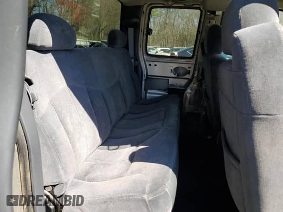 2001 Chevrolet Silverado 1500 LT z VIN 1GCEC19T41Z189653, wystawiony jako Copart lot #49685925 z przebiegiem 393 922 mil mil oraz Szkoda całkowita • Salvage title. Historia ofert i sprzedaży dostępna na DreamBid. Obrazek 10.