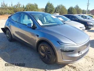 ✅ 2026 Tesla Model Y Long Range Launch Series • VIN: 7SAYGDEE6TA490718 • Lot: 43595224. Listed on IAAI with 1,428 mi. Free auction sales archive from the USA and detailed vehicle history report at DreamBid. Image 1.
