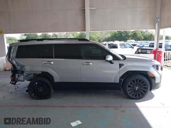 ✅ 2024 Hyundai Santa Fe Calligraphy • VIN: 5NMP54GL4RH045124 • Lot: 43387372. Listed on IAAI with 11,846 mi. Free auction sales archive from the USA and detailed vehicle history report at DreamBid. Image 13.