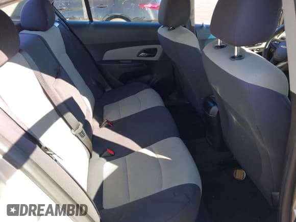 ✅ 2014 Chevrolet Cruze LS • VIN: 1G1PA5SH1E7198543 • Lot: 43491124. Listed on IAAI with 182,676 mi. Free auction sales archive from the USA and detailed vehicle history report at DreamBid. Image 8.