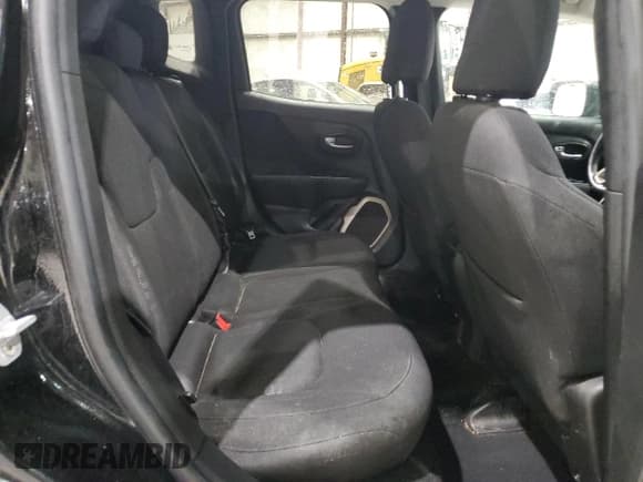 ✅ 2017 Jeep Renegade Latitude • VIN: ZACCJABB8HPF64886 • Лот: 93491645. Опубликован ранее на Copart с пробегом 114 687 миль. Бесплатный доступ к архиву аукционных продаж из США и подробный отчёт об истории автомобиля на DreamBid. Изображение 11.