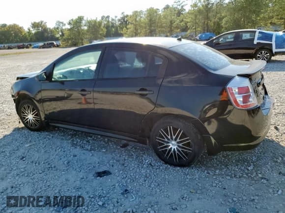 ✅ 2011 Nissan Sentra SR • VIN: 3N1AB6AP9BL681751 • Лот: 86269945. Опубликован ранее на Copart с пробегом Не указан. Бесплатный доступ к архиву аукционных продаж из США и подробный отчёт об истории автомобиля на DreamBid. Изображение 2.