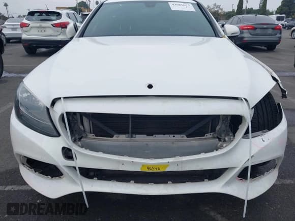 ✅ 2018 Mercedes-Benz C 300 • VIN: 55SWF4JB1JU249795 • Lot: 43681677. Listed on IAAI with 93,207 mi. Free auction sales archive from the USA and detailed vehicle history report at DreamBid. Image 6.