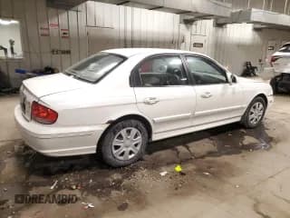 ✅ 2005 Hyundai Sonata GL • VIN: KMHWF25H25A122889 • Лот: 87171964. Опубликован ранее на Copart с пробегом 94 267 миль. Бесплатный доступ к архиву аукционных продаж из США и подробный отчёт об истории автомобиля на DreamBid. Изображение 3.