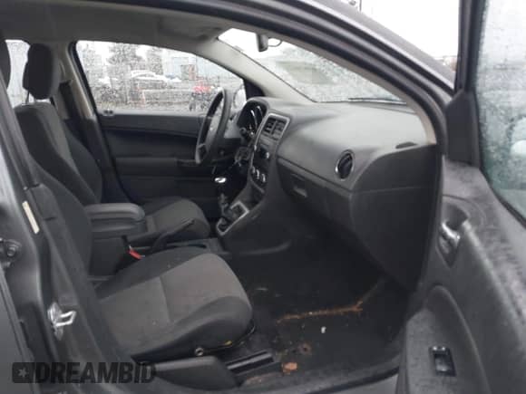 2012 Dodge Caliber SE z VIN 1C3CDWBA7CD531675, wystawiony jako IAAI lot #41624423 z przebiegiem 177 686 mil mil oraz . Historia ofert i sprzedaży dostępna na DreamBid. Obrazek 5.